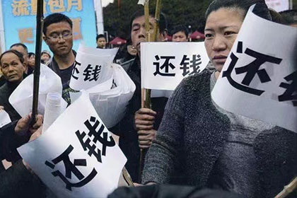 老李餐饮店欠款全收回，讨债公司助力生意更红火！